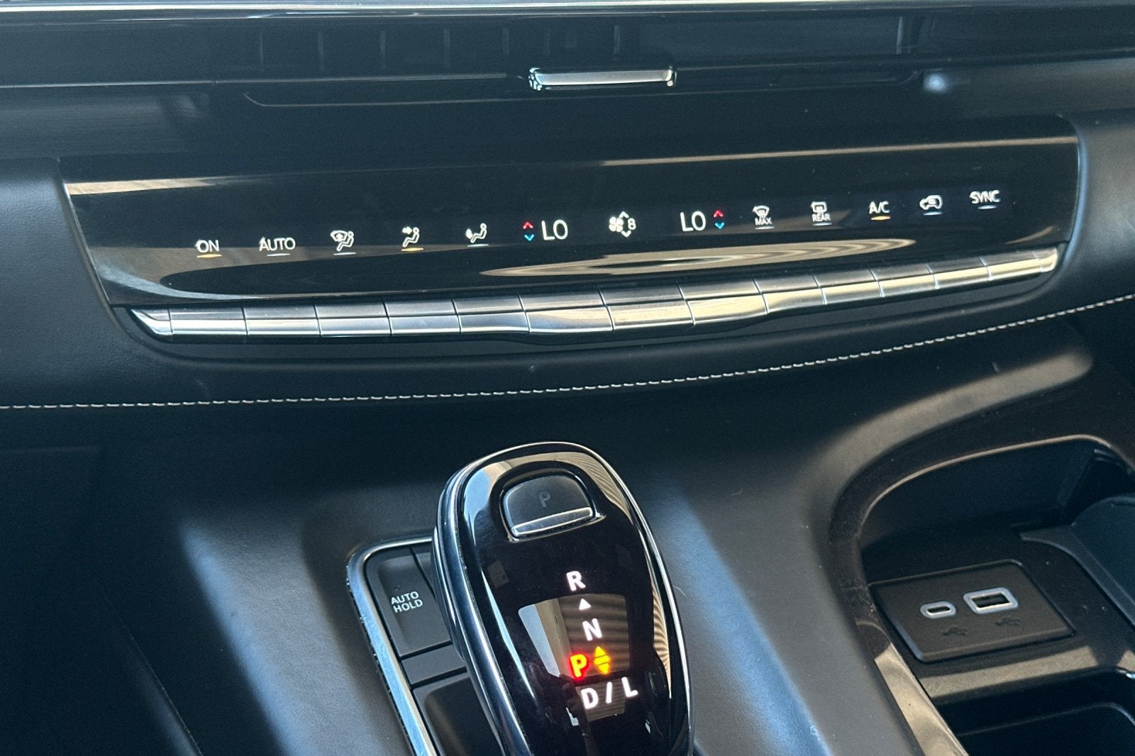 2023 Cadillac Escalade ESV Sport Platinum