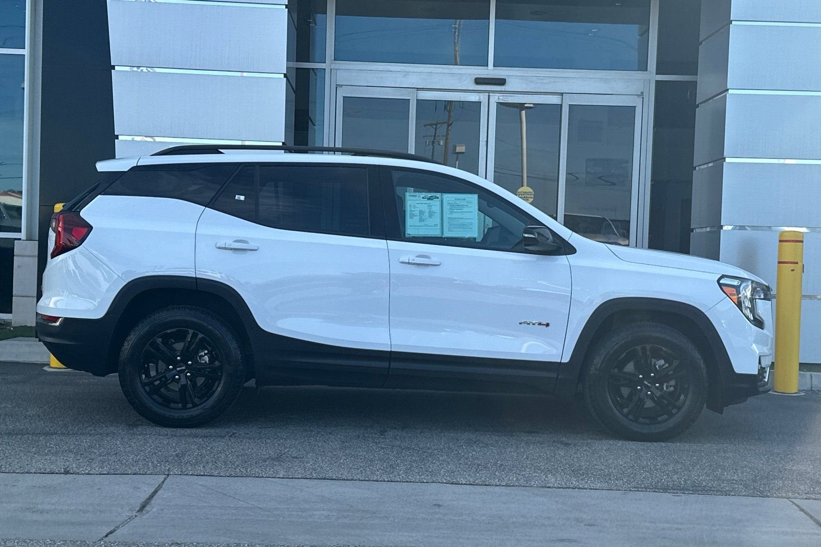 2022 GMC Terrain AT4