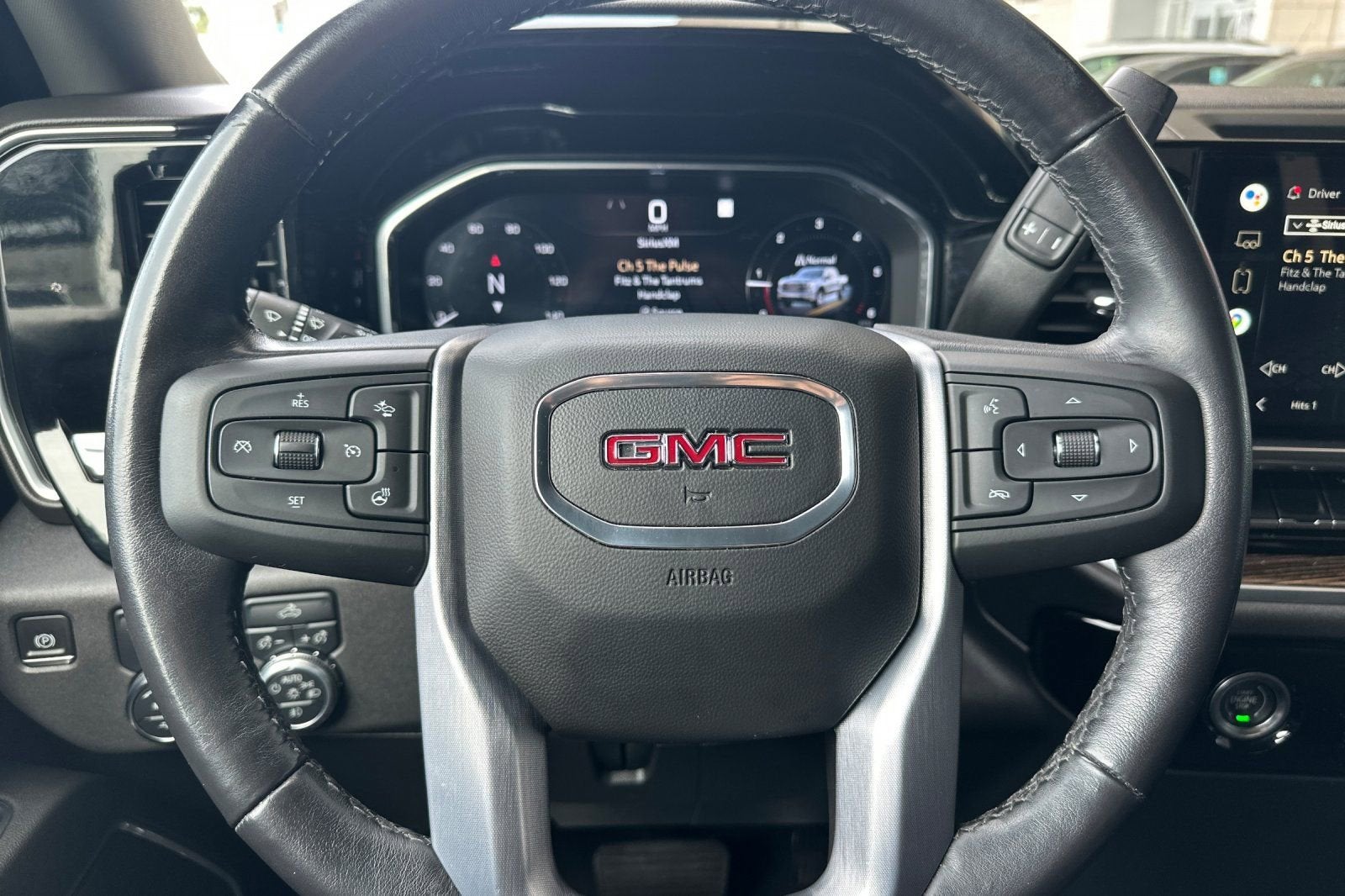 2022 GMC Sierra 1500 Elevation