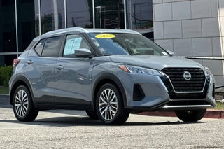 2022 Nissan Kicks SV Xtronic CVT