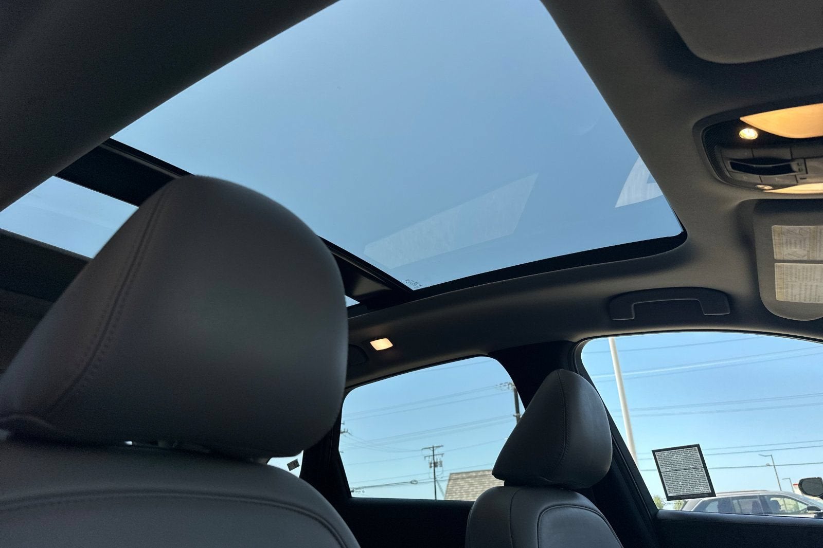 2023 INFINITI QX50 LUXE