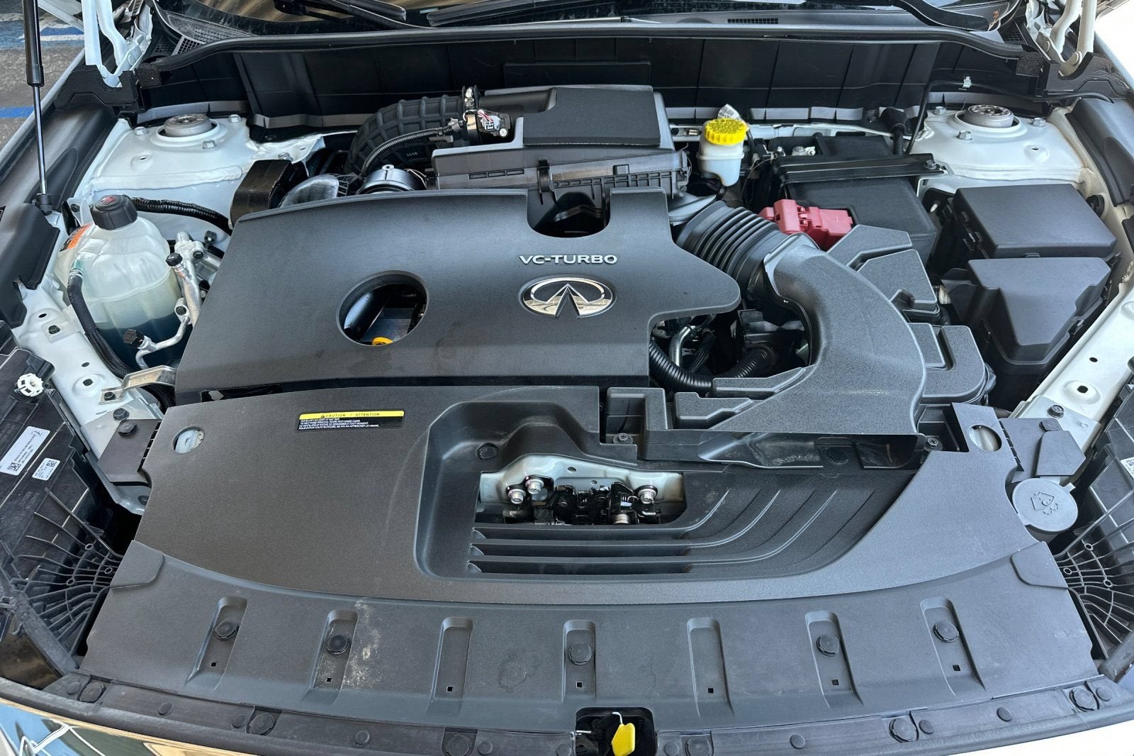 2023 INFINITI QX50 LUXE