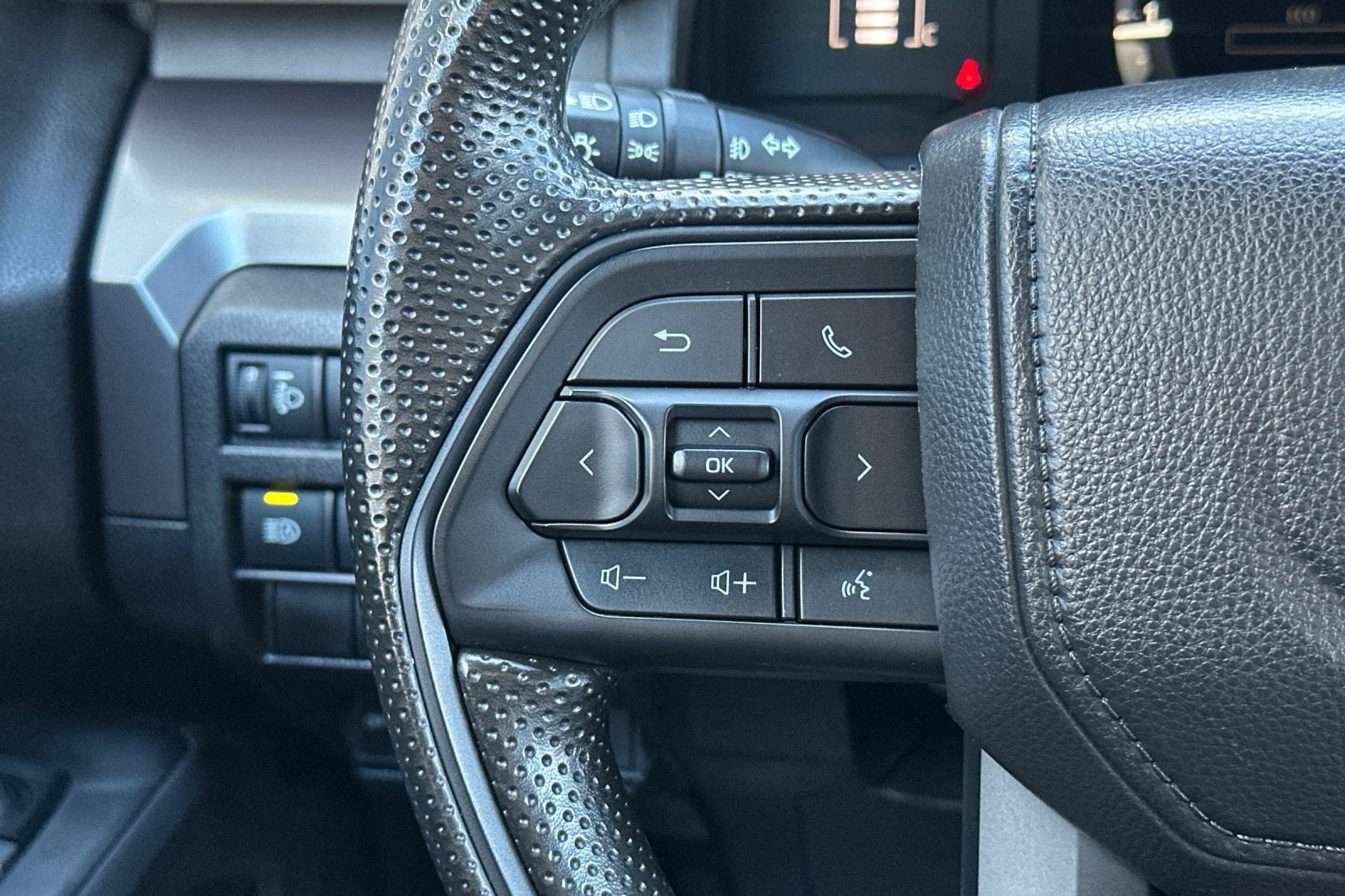 2026 Toyota Tacoma 4WD SR5