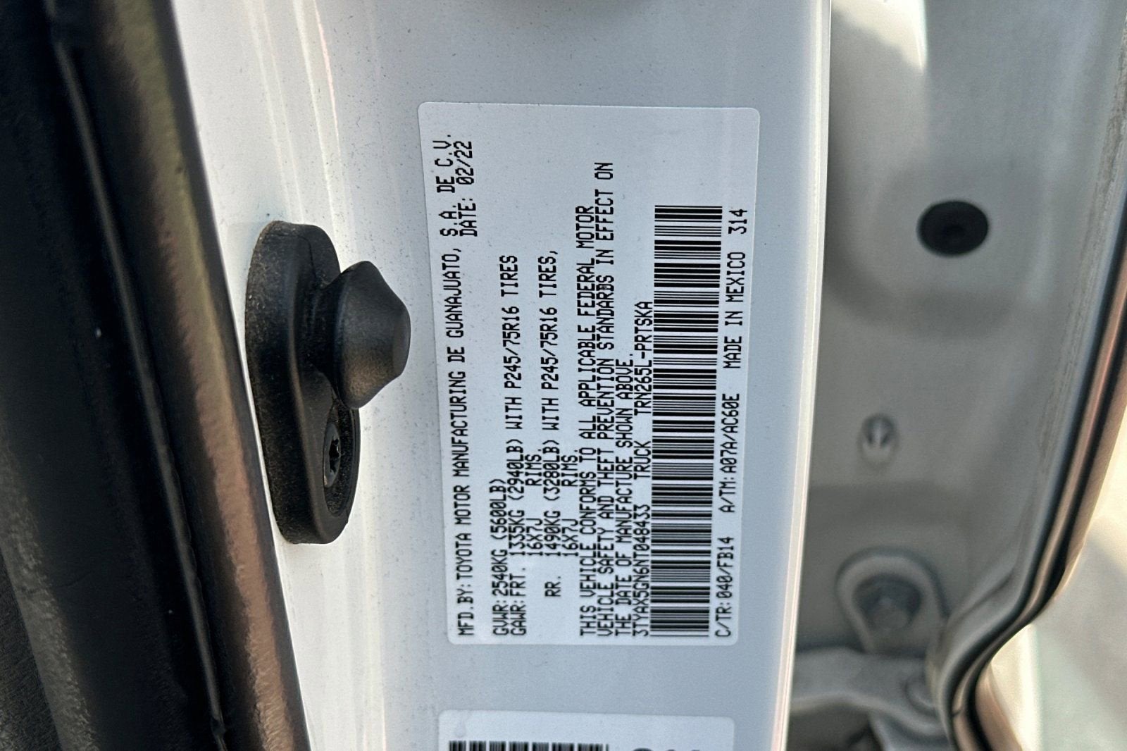 2022 Toyota Tacoma SR