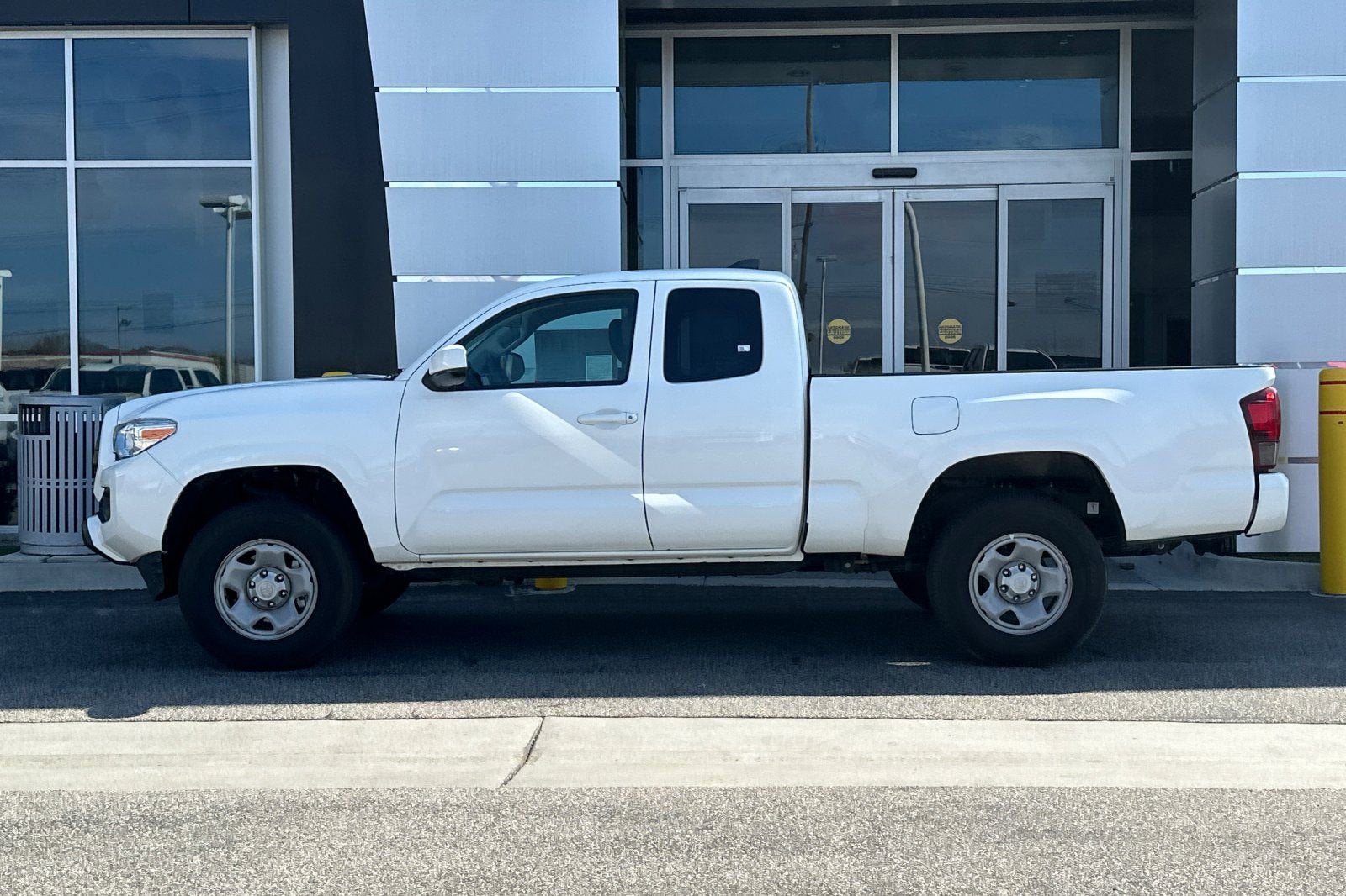 2023 Toyota Tacoma SR V6