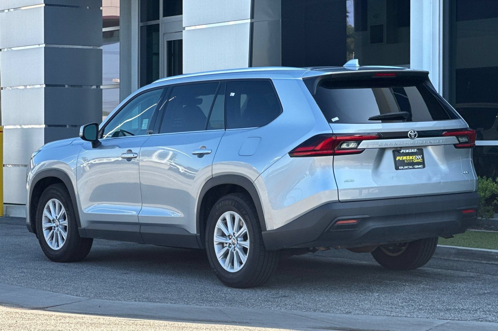 2025 Toyota Grand Highlander XLE