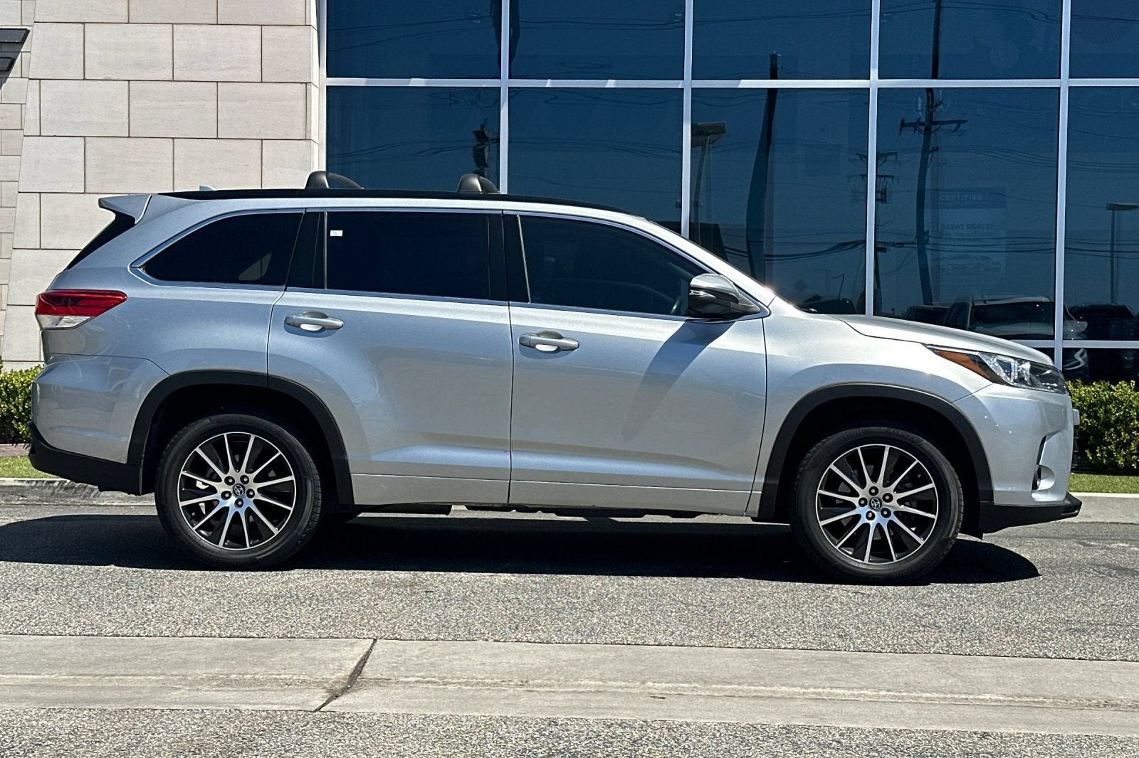 2018 Toyota Highlander SE