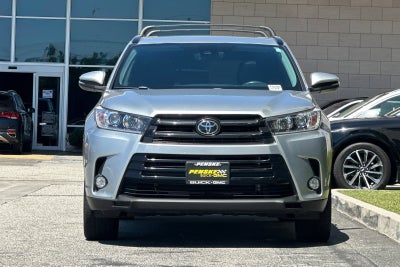 2018 Toyota Highlander SE