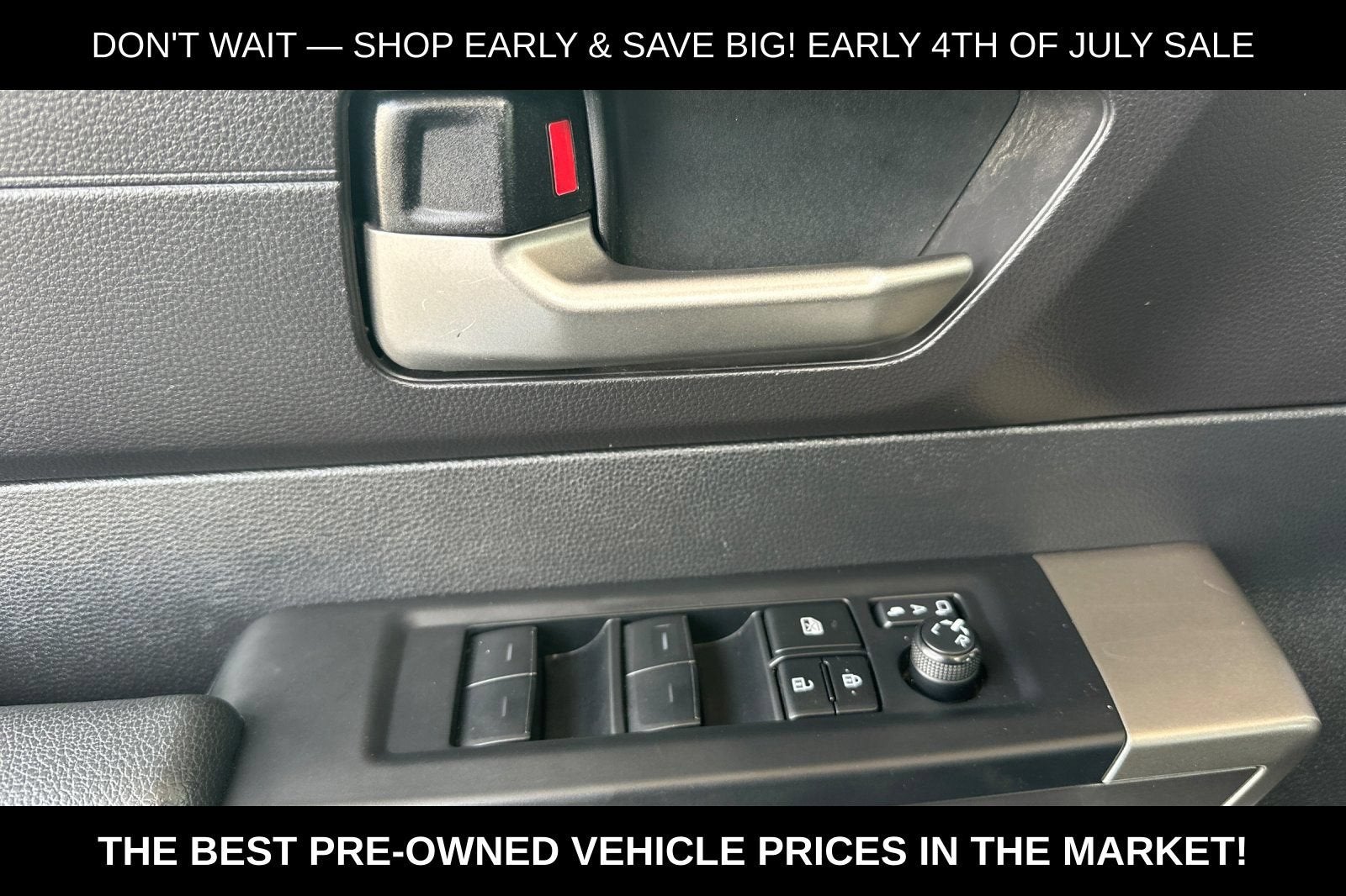 2022 Toyota Tundra 4WD SR5