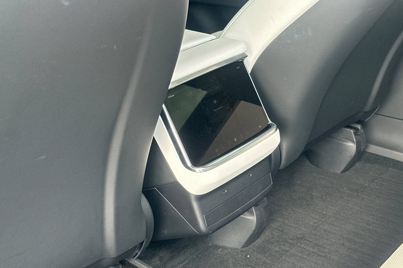 2023 Tesla Model X Base