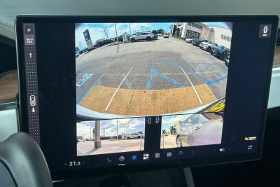 2023 Tesla Model X Base