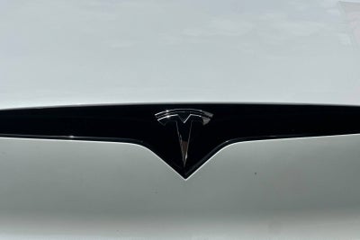 2023 Tesla Model X Base