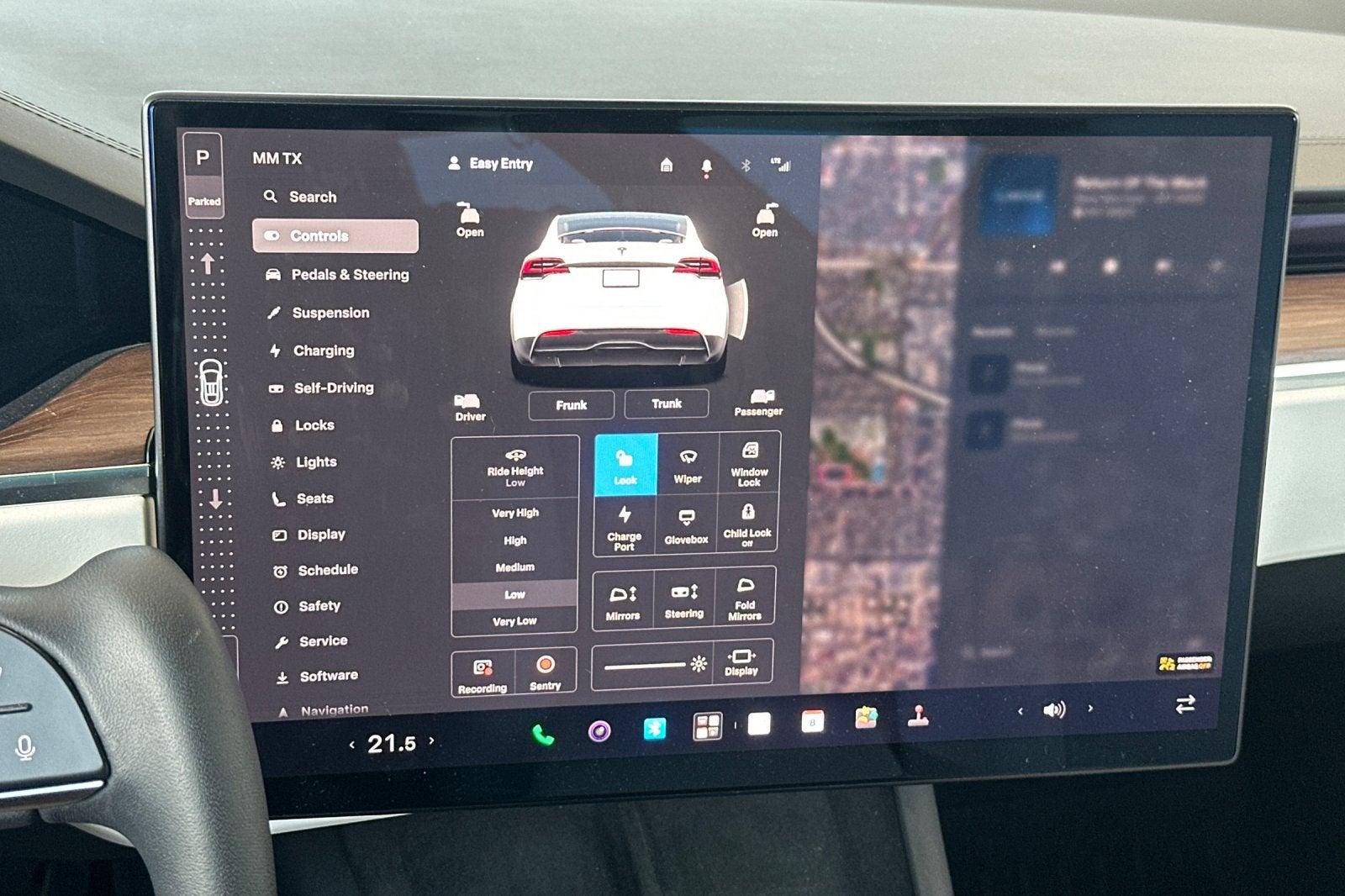 2023 Tesla Model X Base