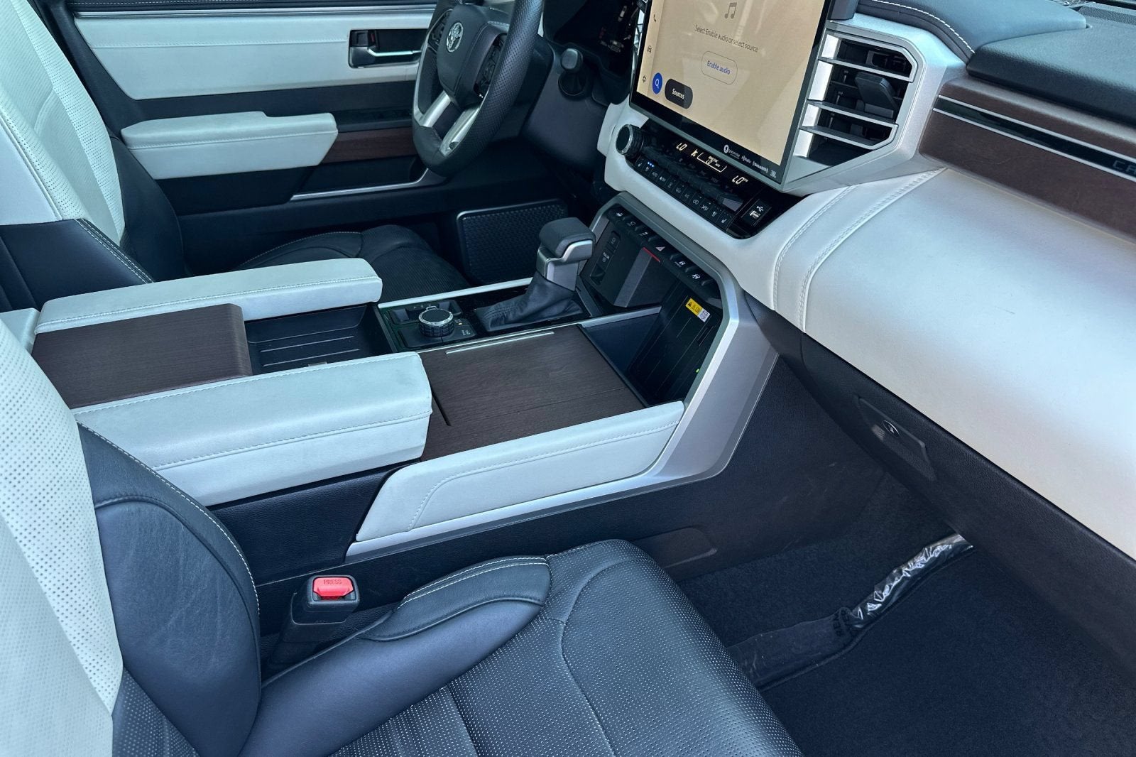 2024 Toyota Sequoia Capstone
