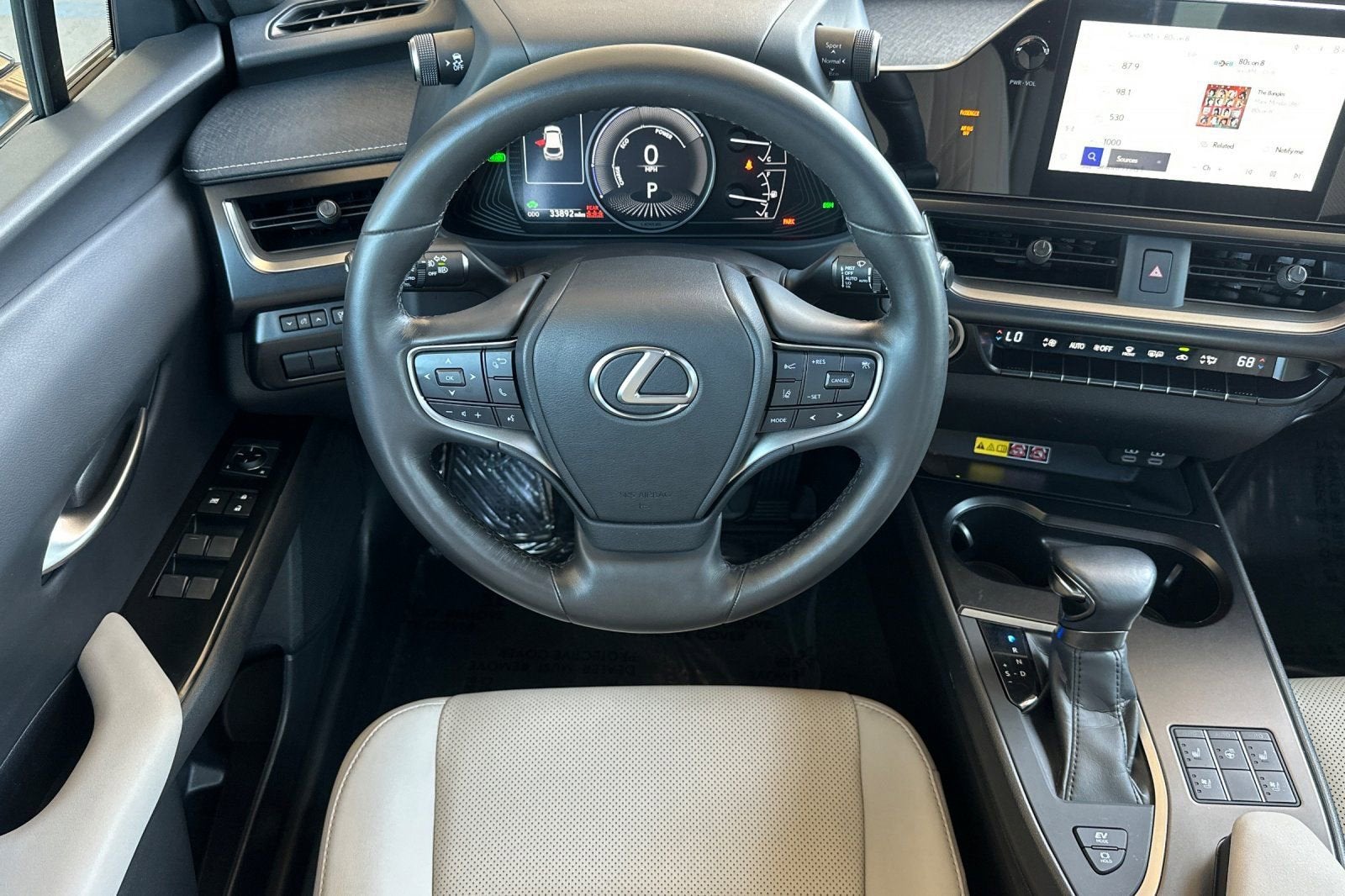 2024 Lexus UX UX 250h F SPORT Design