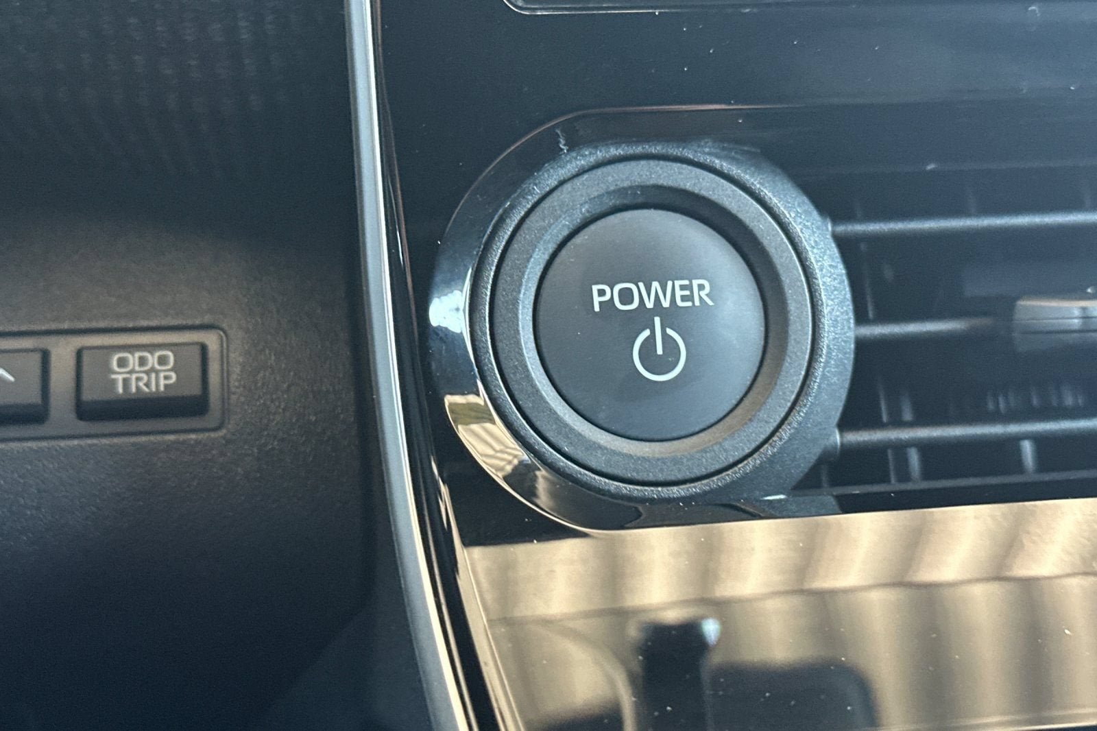 2024 Subaru Solterra Premium