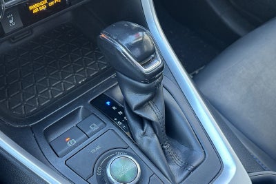 2019 Toyota RAV4 Hybrid XSE