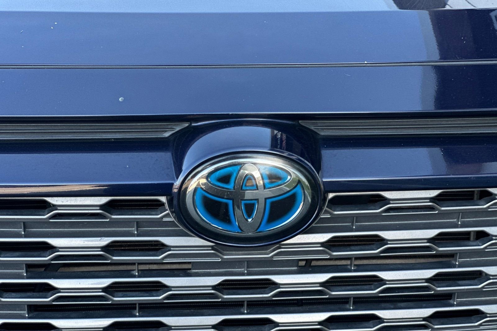2019 Toyota RAV4 Hybrid XSE