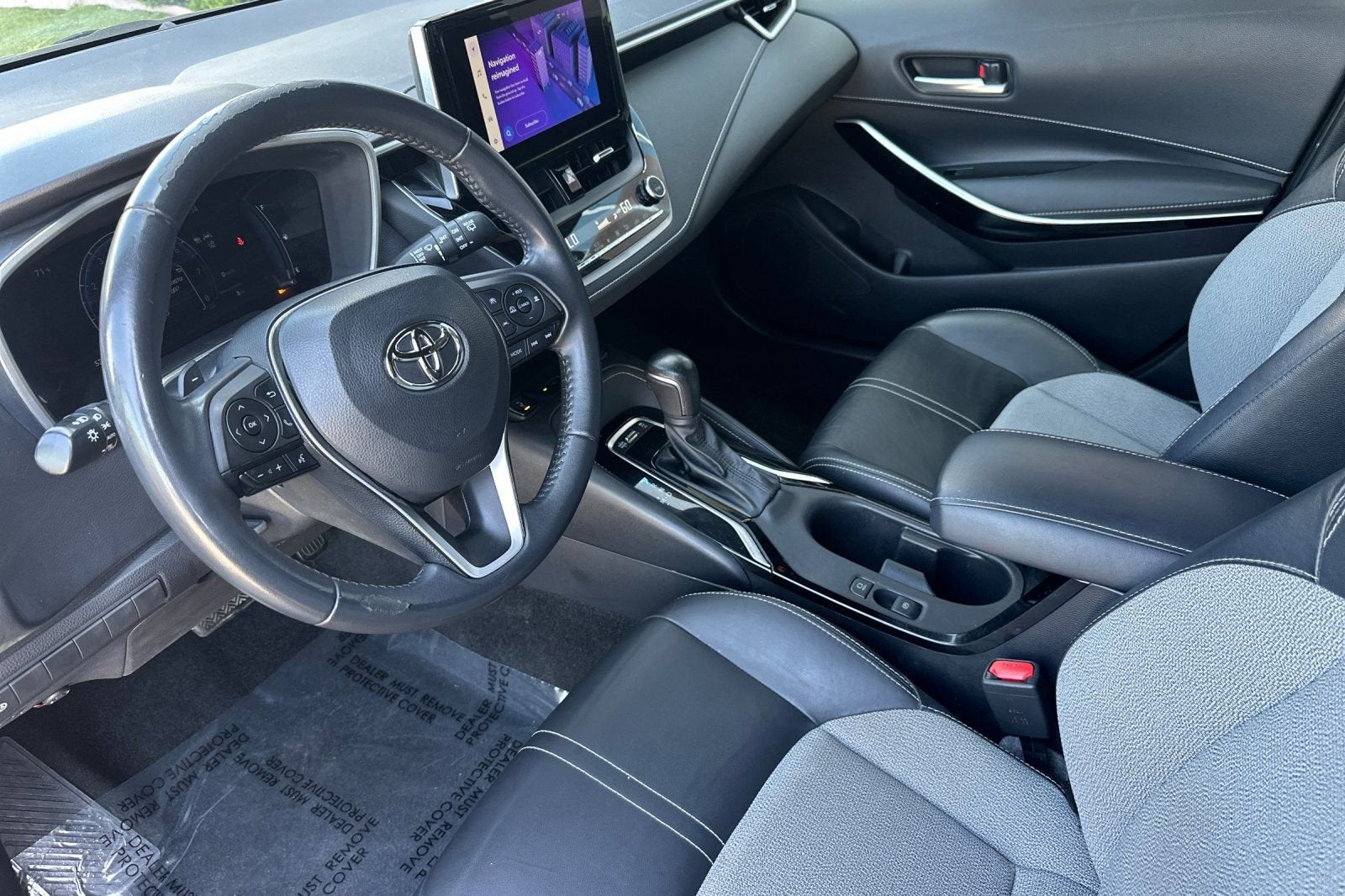 2023 Toyota Corolla Hatchback XSE