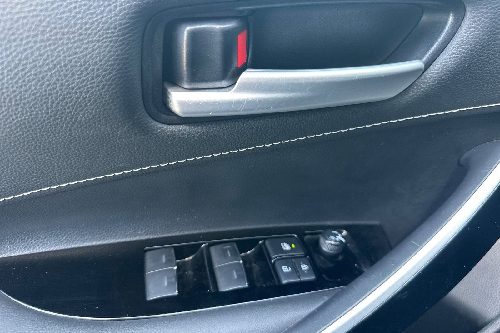 2023 Toyota Corolla Hatchback XSE