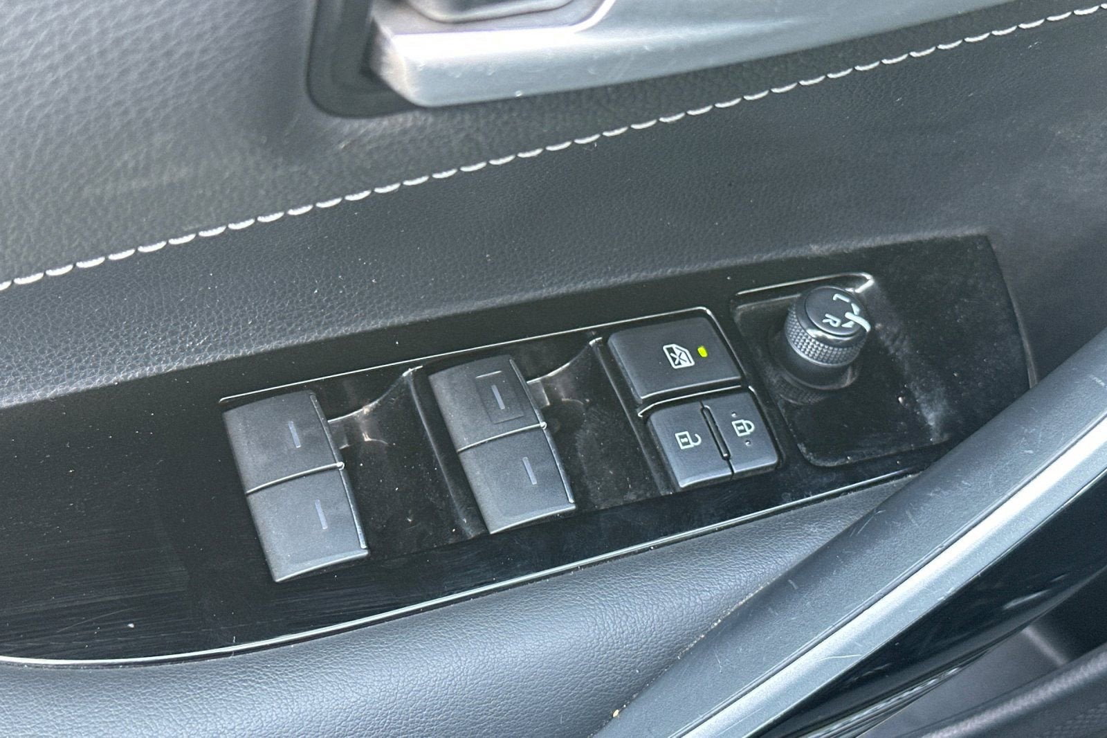 2023 Toyota Corolla Hatchback XSE