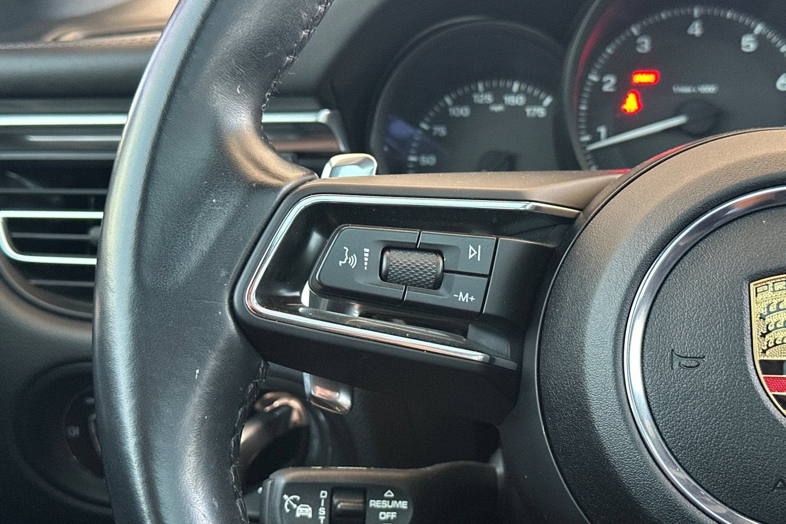 2024 Porsche Macan Base - Photo 33