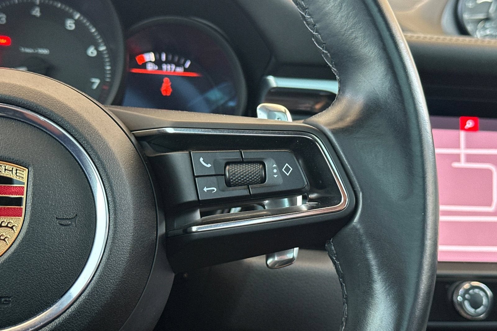 2024 Porsche Macan NA