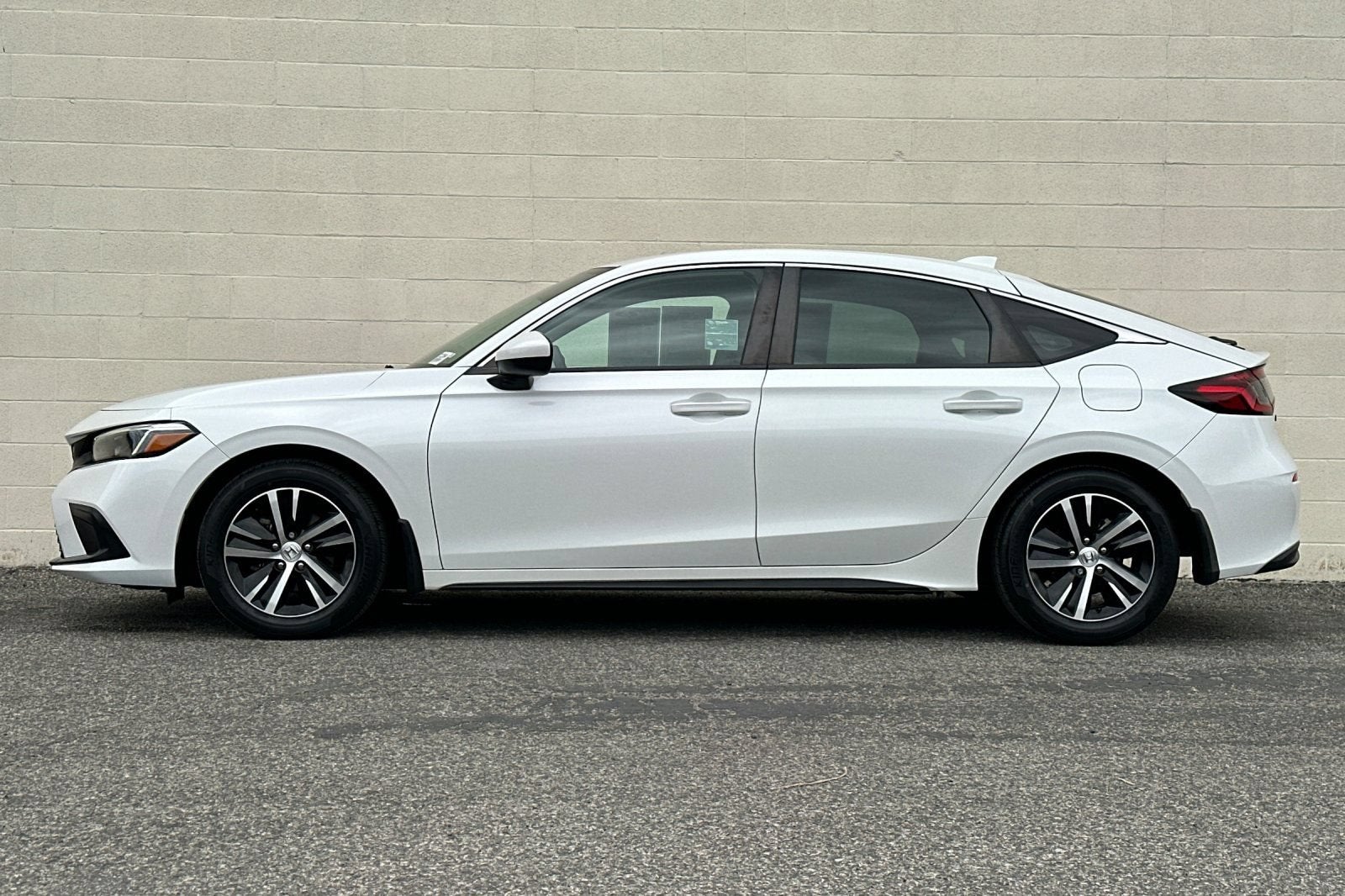 2023 Honda Civic Hatchback LX
