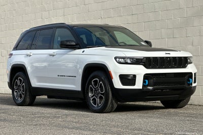 2023 Jeep Grand Cherokee 4xe Trailhawk