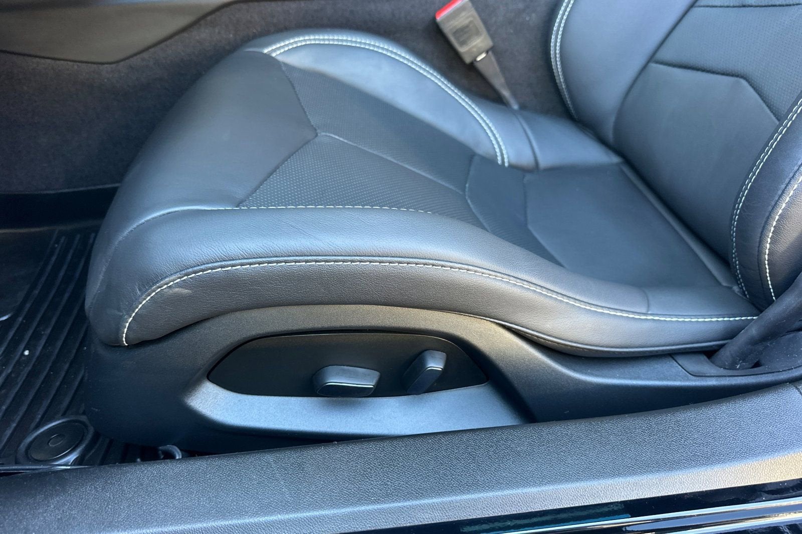 2025 Chevrolet Corvette Stingray 1LT