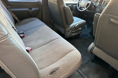 2019 Chevrolet Express Passenger 3500 LT