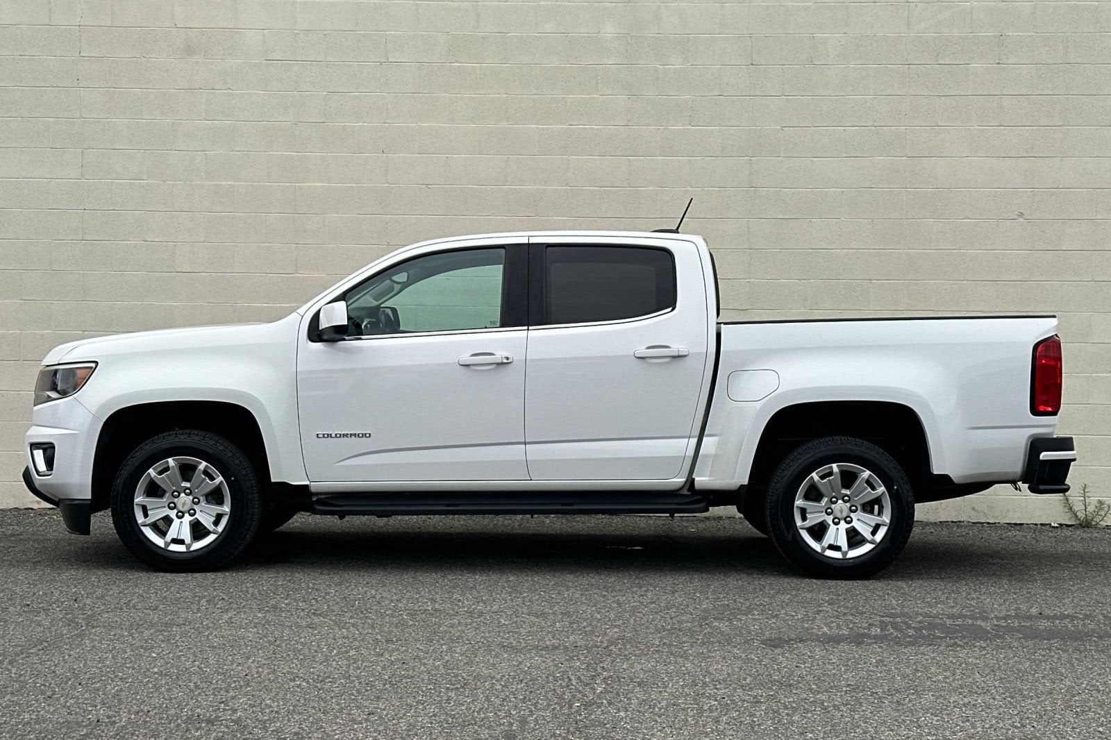 2017 Chevrolet Colorado 2WD LT