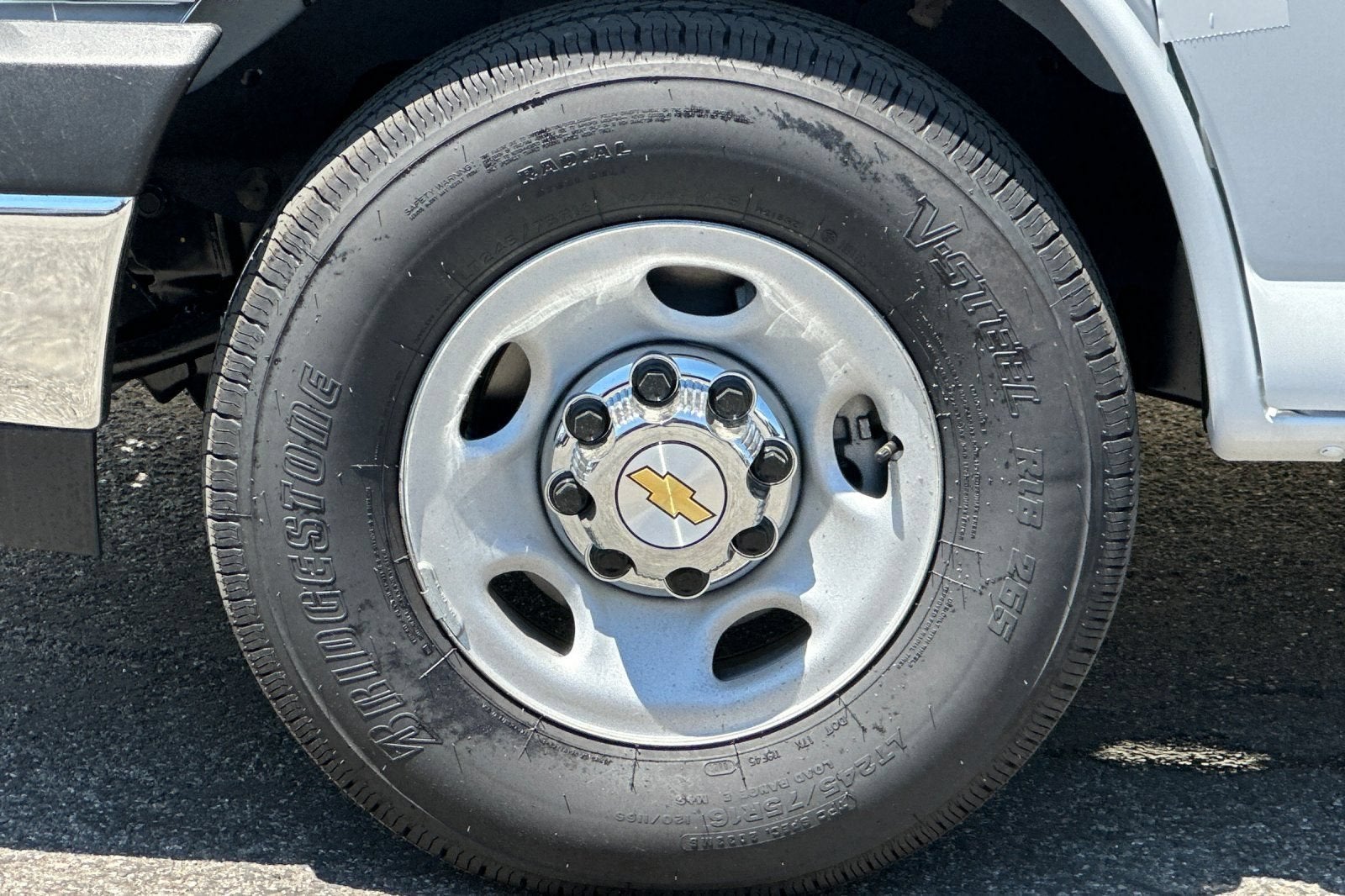2026 Chevrolet Express Cargo WT