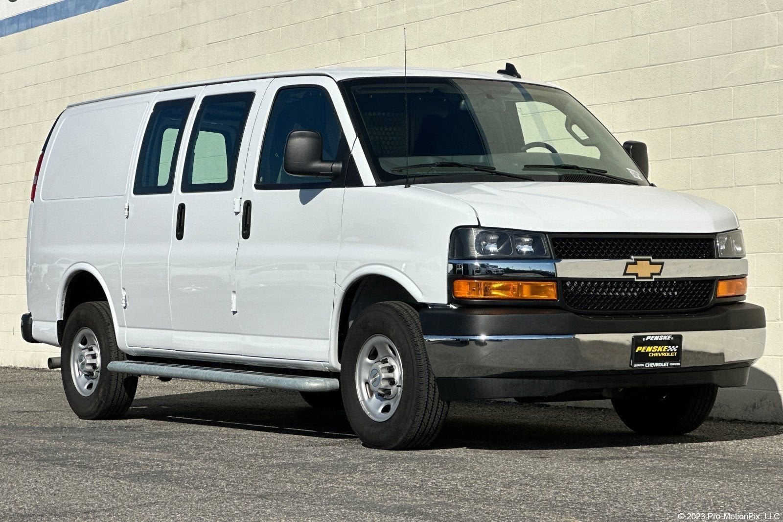 2024 Chevrolet Express Cargo 2500 WT