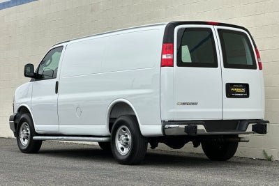 2025 Chevrolet Express Cargo WT