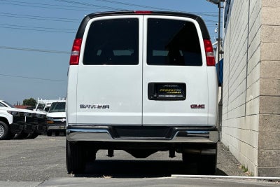 2025 GMC Savana Passenger LT