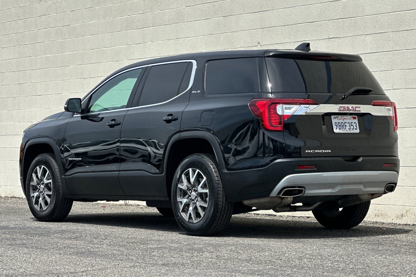 2022 GMC Acadia SLE