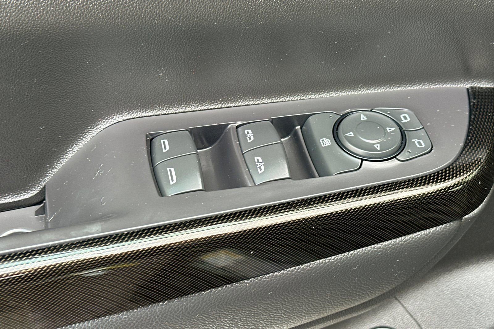 2021 GMC Acadia AT4