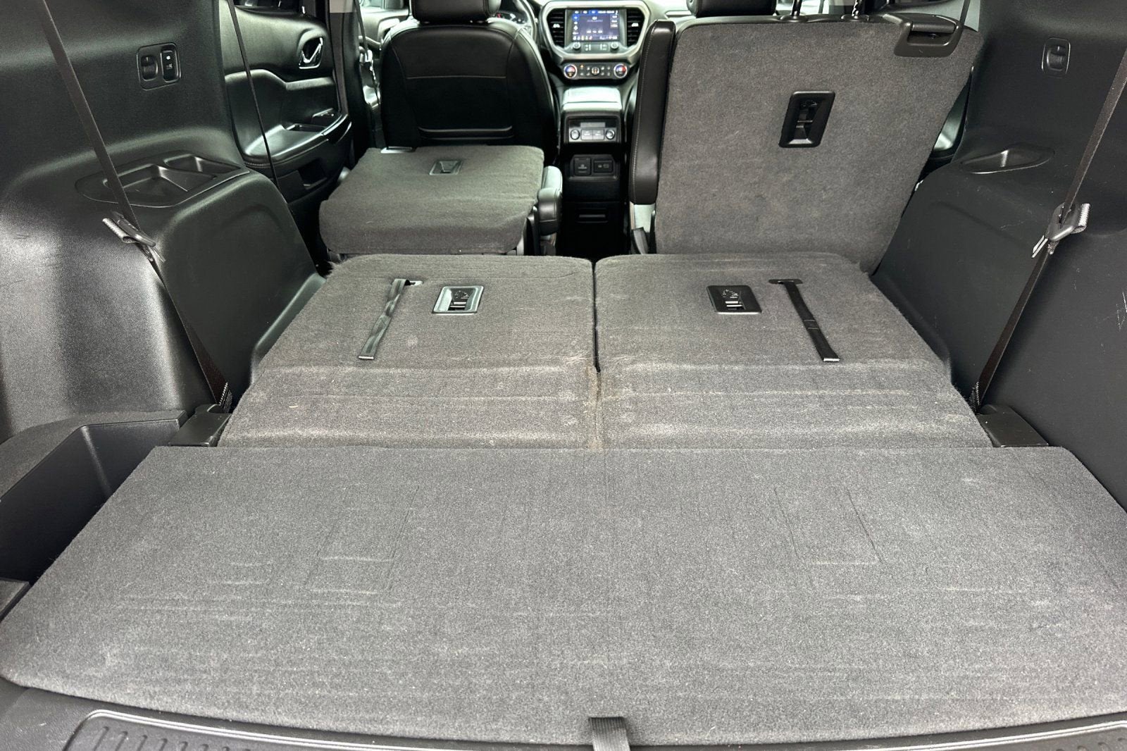 2021 GMC Acadia AT4