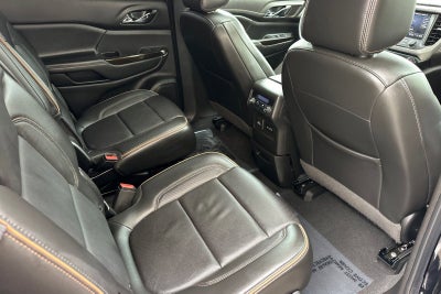 2021 GMC Acadia AT4