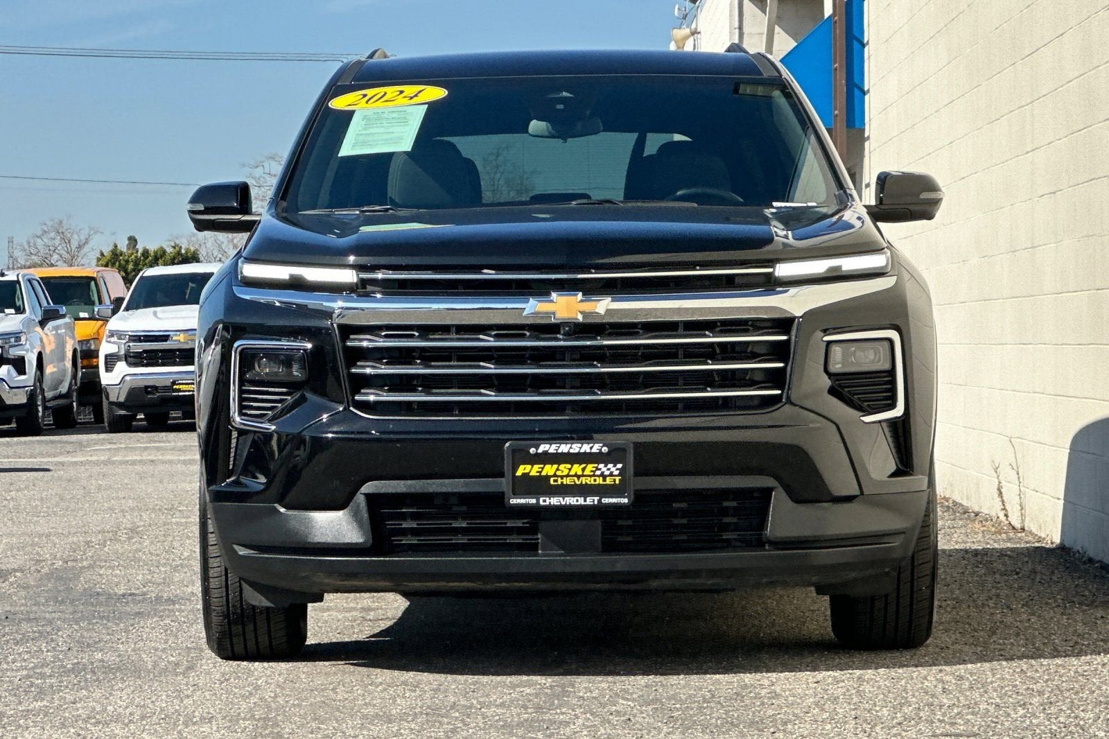 2024 Chevrolet Traverse LT