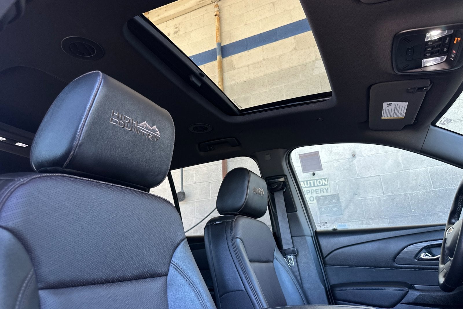 2023 Chevrolet Traverse High Country