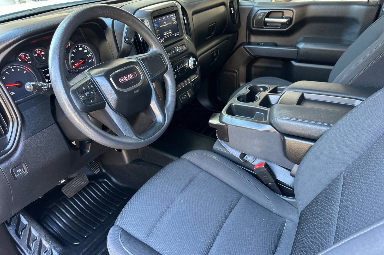 2022 GMC Sierra 1500 Pro