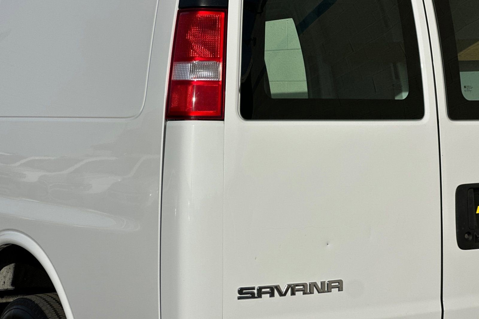 2024 GMC Savana Cargo 2500 Work Van