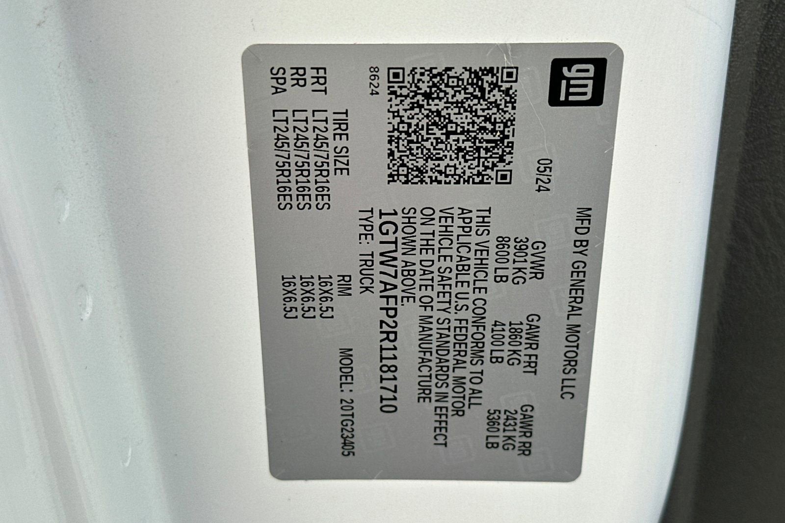 2024 GMC Savana Cargo 2500 Work Van