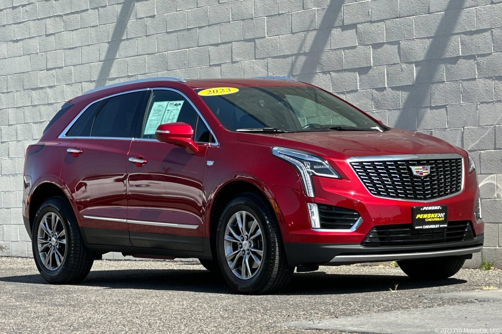 2023 Cadillac XT5 Premium Luxury