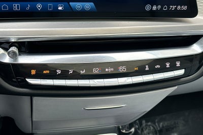2024 Cadillac LYRIQ Luxury 1