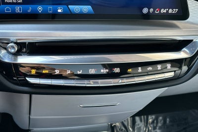 2024 Cadillac LYRIQ Luxury 1