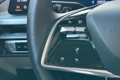 2024 Cadillac LYRIQ Luxury 1