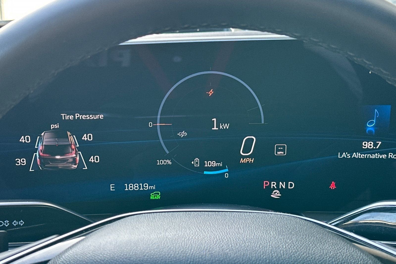 2024 Cadillac LYRIQ Luxury 1